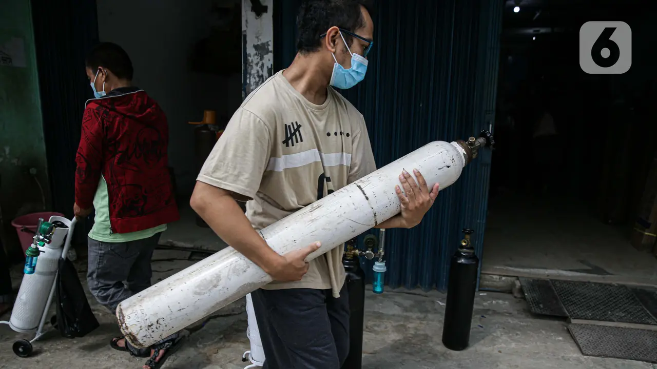 Imbas kasus COVID-19 Melonjak, Permintaan Pengisian Tabung Oksigen Meningkat