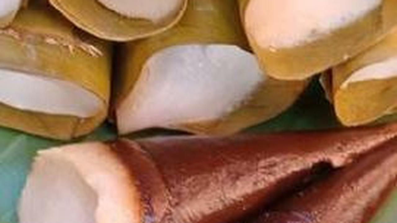 Mencicipi Lezatnya Kue Basung, Jajanan Tradisional Khas Kota Padang