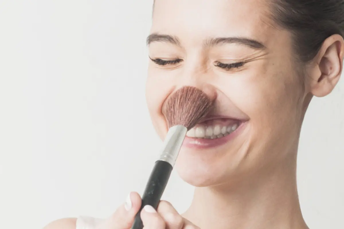 Makeup yang Pas Buat Kondangan Ke Nikahan Mantan, Cie...