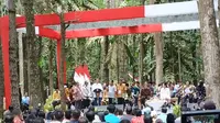 Jokowi membagikan 91 Hektare Lahan Perhutanan Bagi Warga Jambi (Liputan6.com/Hanz Salim)