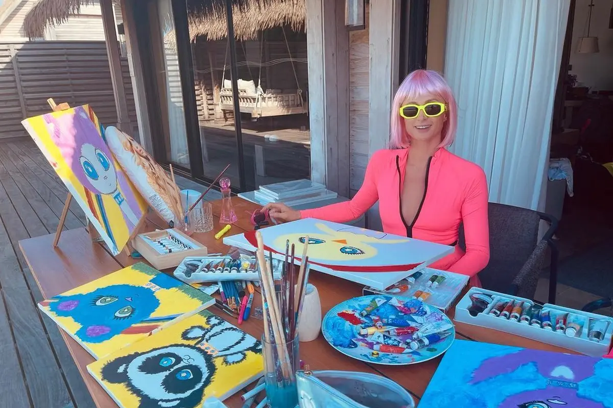 Paris Hilton