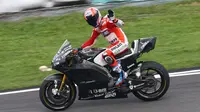Hasil Tes Pramusim MotoGP: Stoner Kalahkan Rossi