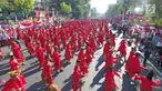 Sebanyak 24.000 peserta meramaikan Joged Bareng Goyang Semarangan memeriahkan HUT ke 472 Kota Semarang di Jalan Pemuda, Semarang, Kamis (2/5/2019). Joged Bareng Tari Semarangan diikuti para ASN pemkot, TNI/Polri hingga pelajar. (Liputan6.com/Gholib)