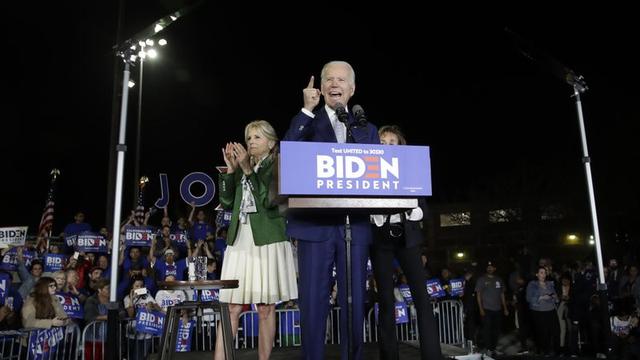 Mantan Wapres AS Joe Biden unggul di Super Tuesday.