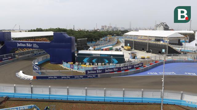 Suasana Sirkuit Formula E Jakarta Jelang Balapan