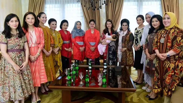 6 Momen Akikah Anak Gista Putri dan Wishnutama, Dihadiri Ibu Negara