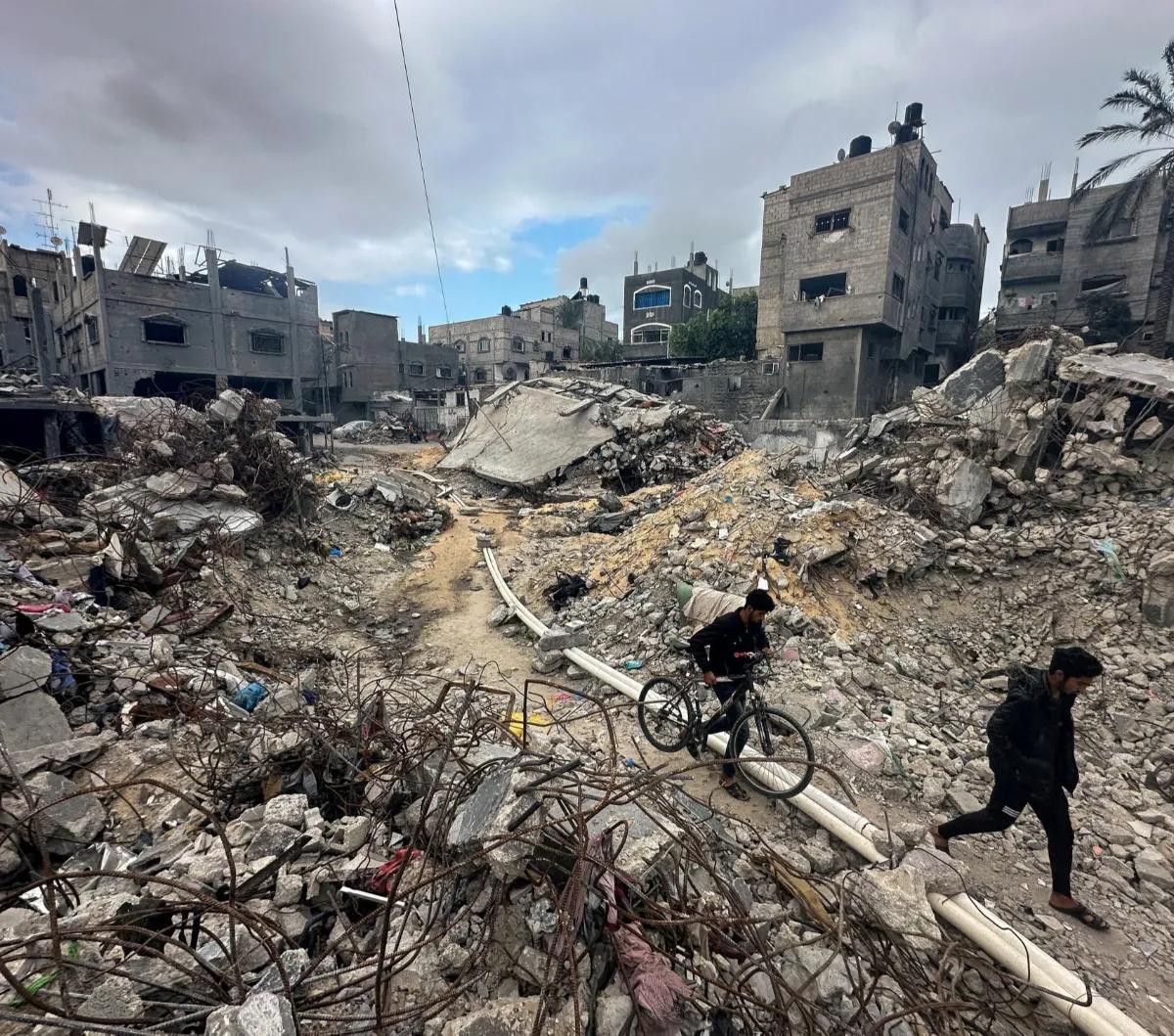 Apa yang terjadi di Palestina beberapa waktu ini membuat siapapun yang melihat akan merasa teriris hatinya.<br>