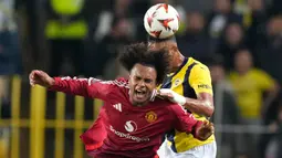 Bermain di markas Fenerbahce, Manchester United hanya bisa membawa pulang satu poin. (AP Photo/Francisco Seco)