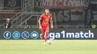 Hansamu Yama&nbsp;saat Persija Jakarta bertanding melawan Semen Padang pekan ke-30 Liga 1 2024/2025 di Stadion Pakansari, Kabupaten Bogor, Minggu (27/4/2025). (Bola.com/Abdul Aziz)