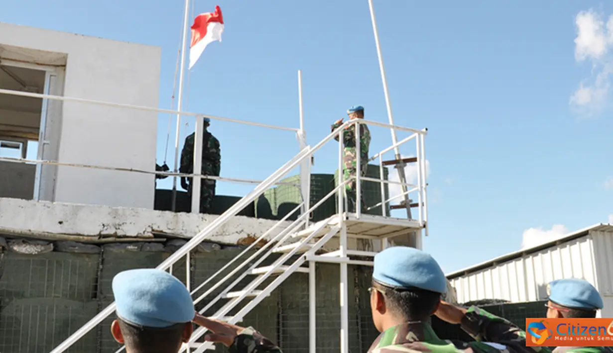Citizen6, Lebanon: Serah terima pos keamanan dari Batalyon Kontingen Spanyol UNIFIL kepada Indobatt telah dilaksanakan dengan upacara militer di UN Posn 9-15 Kafer Killa, Lebanon Selatan, Senin (12/11). (Pengirim: Badarudin Bakri).