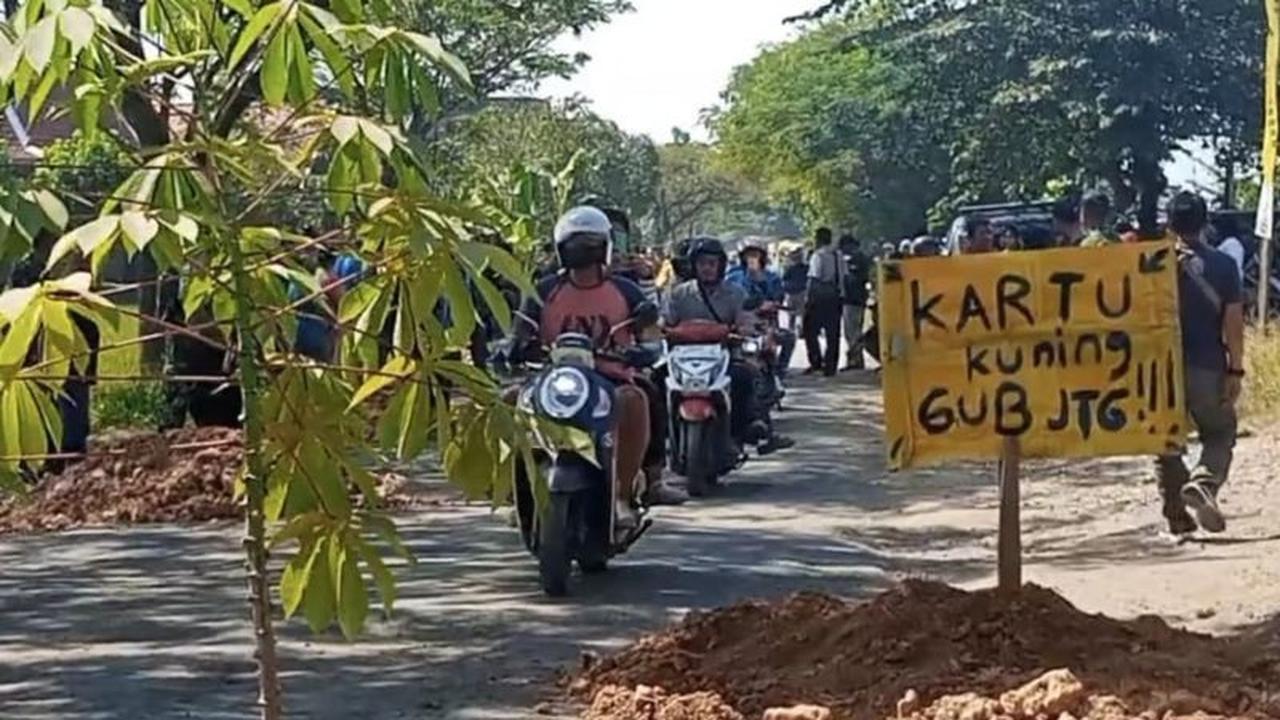 Pemprov Jateng Usulkan Tiga Ruas Jalan di Blora Dapat Dana Inpres Jalan Daerah, Warga Gelar Protes