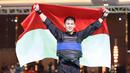 Ini emas pertama bagi pesilat asal Kalimantan Timur itu di SEA Games. Di SEA Games sebelumnya Iqbal tumbang di babak penyisihan. (Bola.com/Abdul Aziz)
