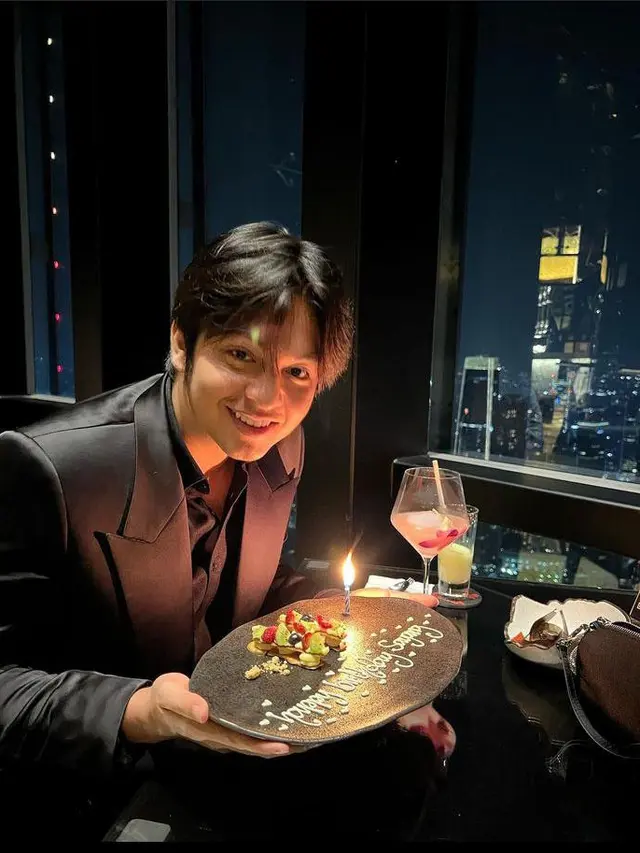 Angga Yunanda kini genap berusia 23 tahun