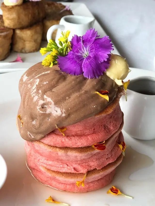 Harlequin Bistro/Instagram @harlequinbistrokemang