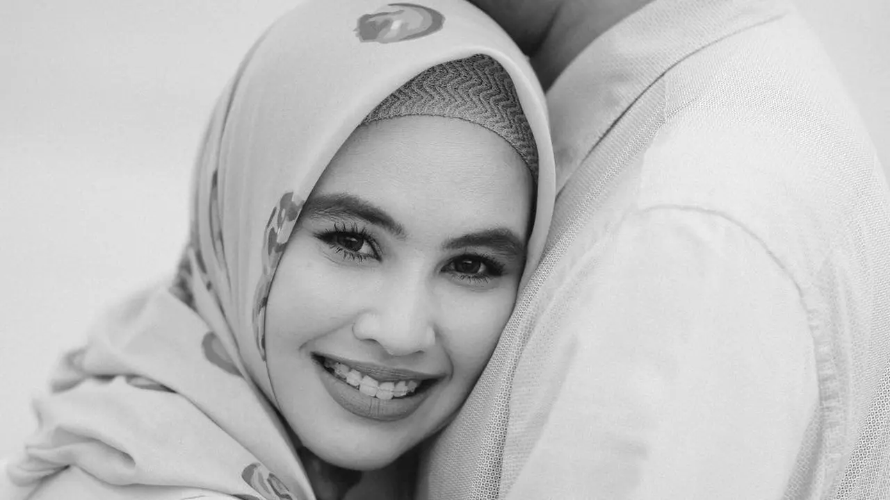 Kartika Putri dan Habib Usman bin Yahya (Instagram/kartikaputriworld)