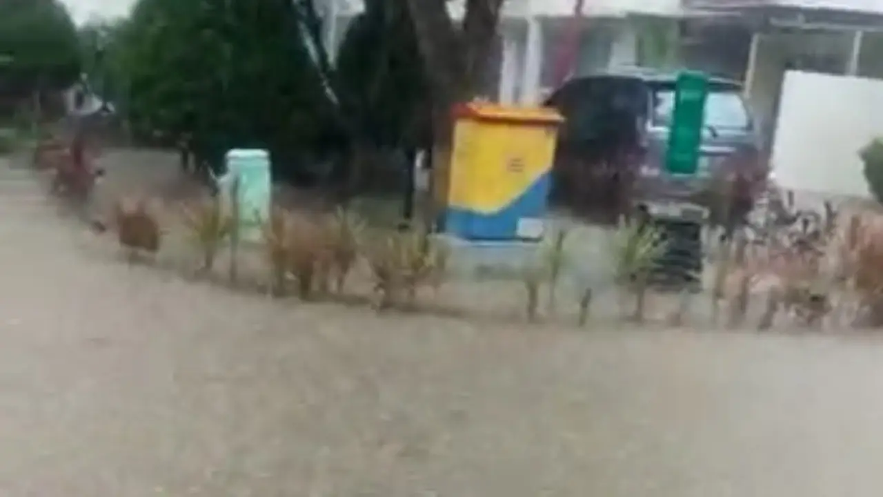 Rumah Dinas DPR Banjir