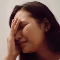 Indah Permatasari bersama buah hati. [Instagram/indahpermatas]