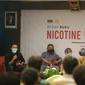 bedah buku Nicotine War: Membedah Siasat Korporasi Farmasi Jualan Nikotin, di UC UGM, Jumat (4/3/2022).