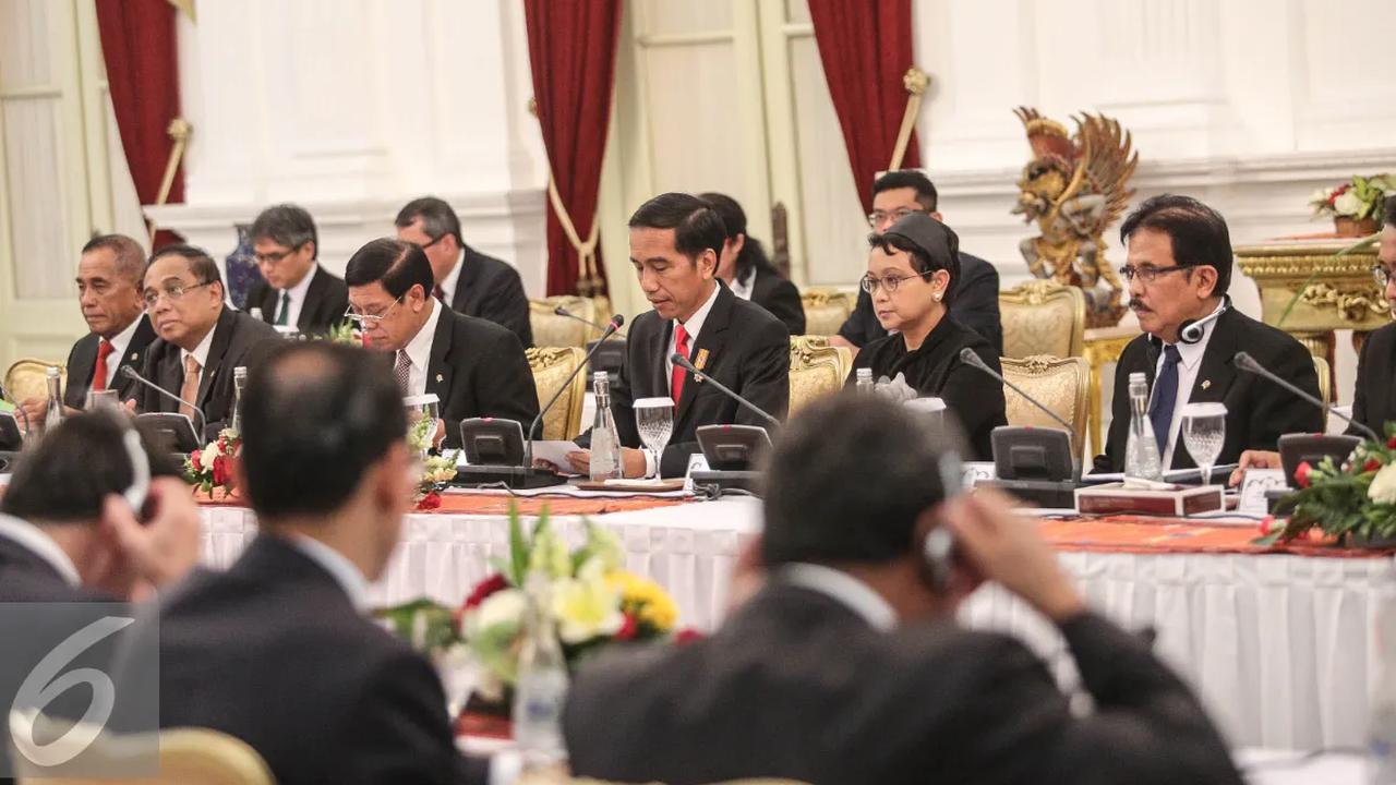 Sebelumnya, Presiden Jokowi membeberkan imbas negatif bonus demografi yang dialami Indonesia. Salah satunya sulit mencari pekerjaan.&nbsp;<br>