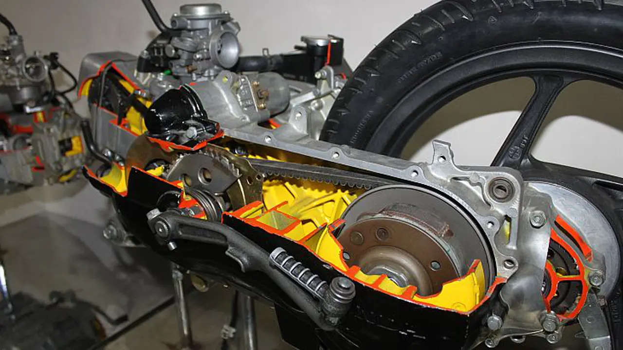 Kapan Waktu yang Tepat Skutik Ganti V-belt?