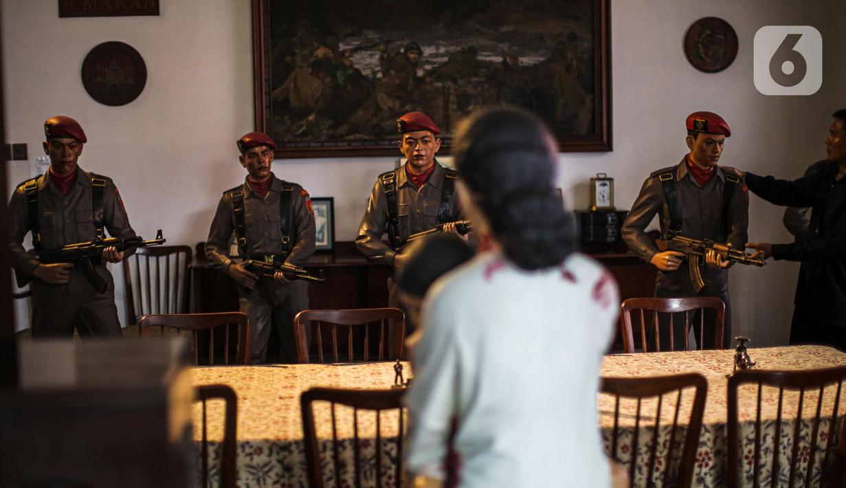 Diorama terlihat di Museum Jenderal Besar DR AH Nasution, Jakarta, Rabu (28/9/2022). Tanggal 1 Oktober diperingati sebagai Hari Kesaktian Pancasila untuk mengenang korban dari peristiwa G30S/PKI yang juga merenggut nyawa putri Jenderal Besar Nasution, Ade Irma Suryani Nasution. (Liputan6.com/Faizal Fanani)