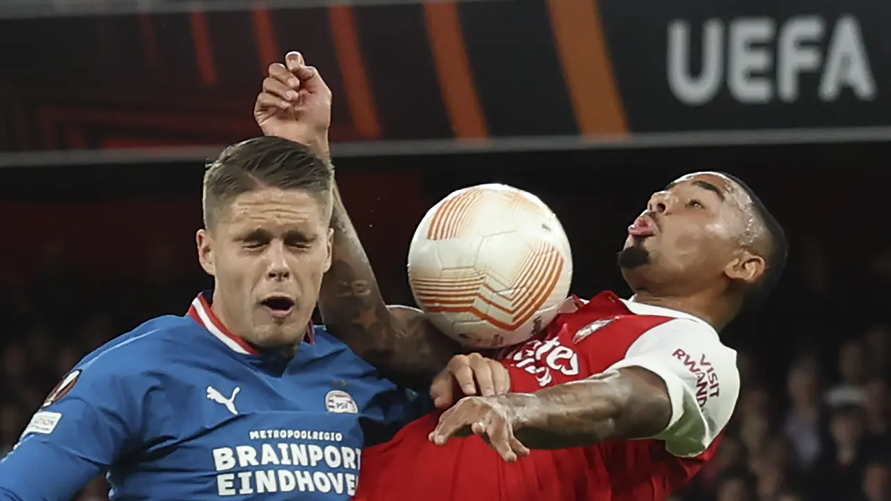Granit Xhaka Antar Arsenal Tekuk PSV Eindhoven di Liga Europa