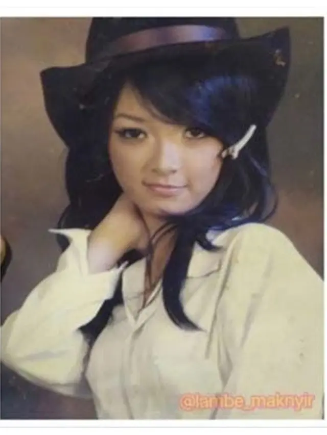 Foto Jadul Zaskia Gotik, Cantik Sejak Muda dan Bikin Pangling