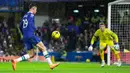 Pemain Chelsea Kai Havertz mengontrol bola saat melawan Bournemouth pada pertandingan sepak bola Liga Inggris di Stadion Stamford Bridge, London, Inggris, 27 Desember 2022. Chelsea mengalahkan Bournemouth dengan skor 2-0. (AP Photo/Kin Cheung)