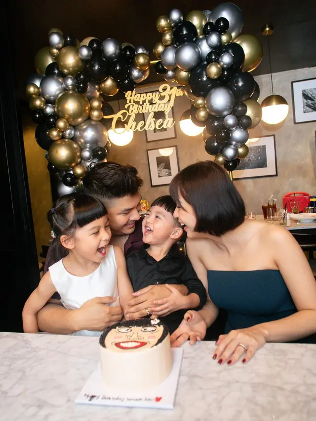 Perayaan ulang tahun Chelsea Olivia ke-31. (Foto: Instagram/chelseaoliviaa)