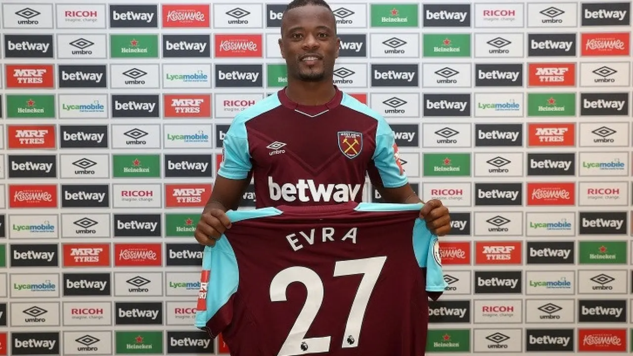 Patrice Evra Gabung West Ham United