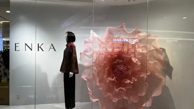 Detail Bunga Tidak Harus Selalu Berupa Motif pada Kain