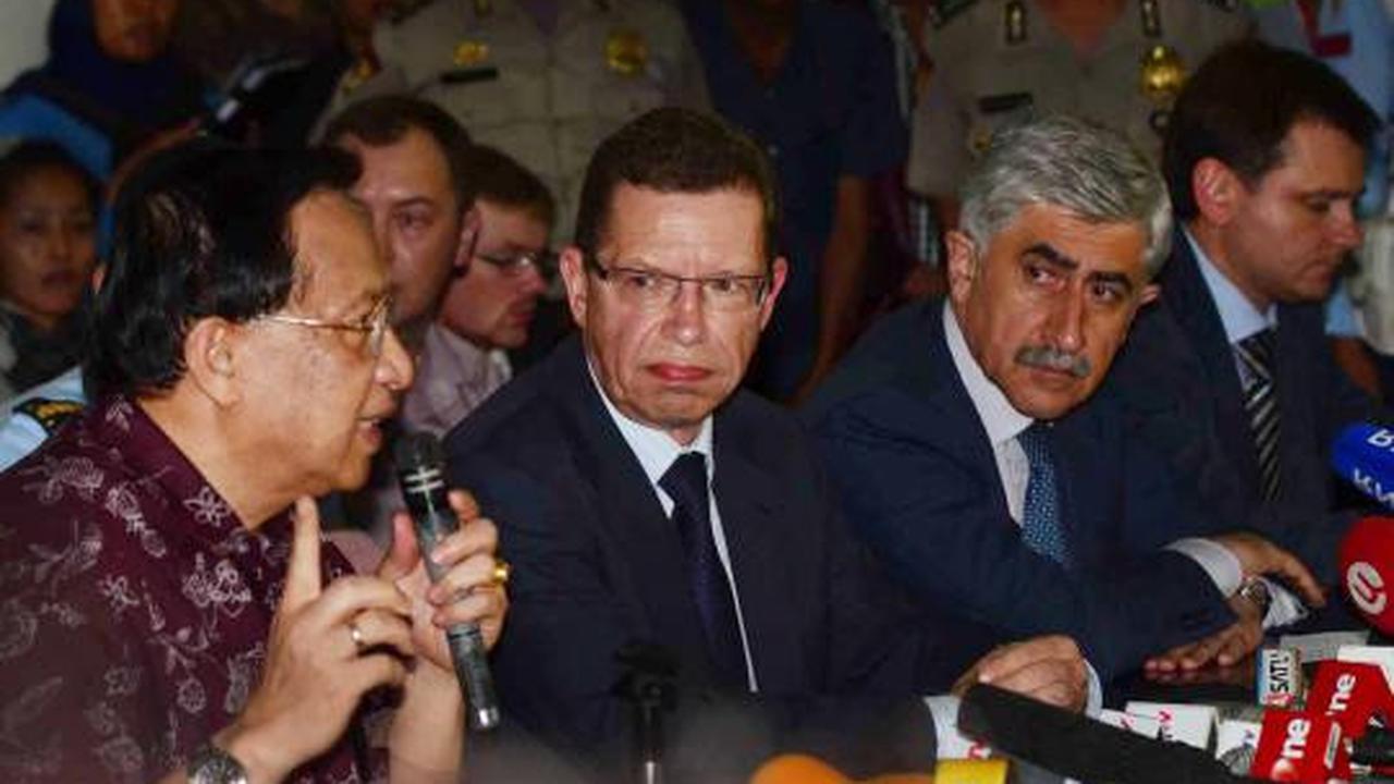 Menteri Perhubungan EE Mangindaan bersama Dubes Rusia Untuk Indonesia  