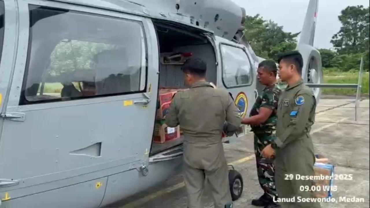 Distribusi Logistik Dikerahkan Melalui Udara, Helikopter TNI AL Kirim Bantuan ke Aceh Tamiang