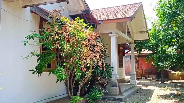 Rumah mendiang Abiem Ngesti