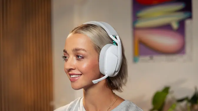 Logitech G)</p>