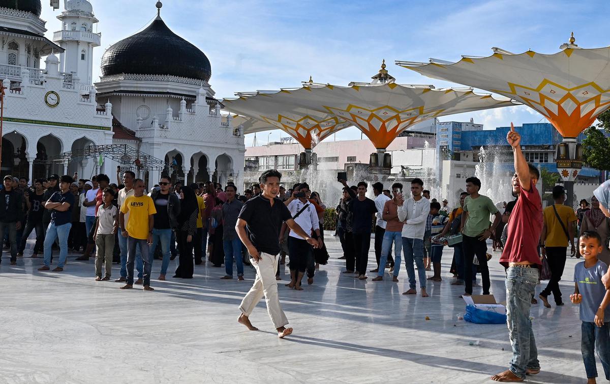 Peringatan 21 Tahun MoU Helsinki di Banda Aceh Berakhir Ricuh