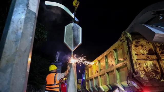 Lampu Pocong