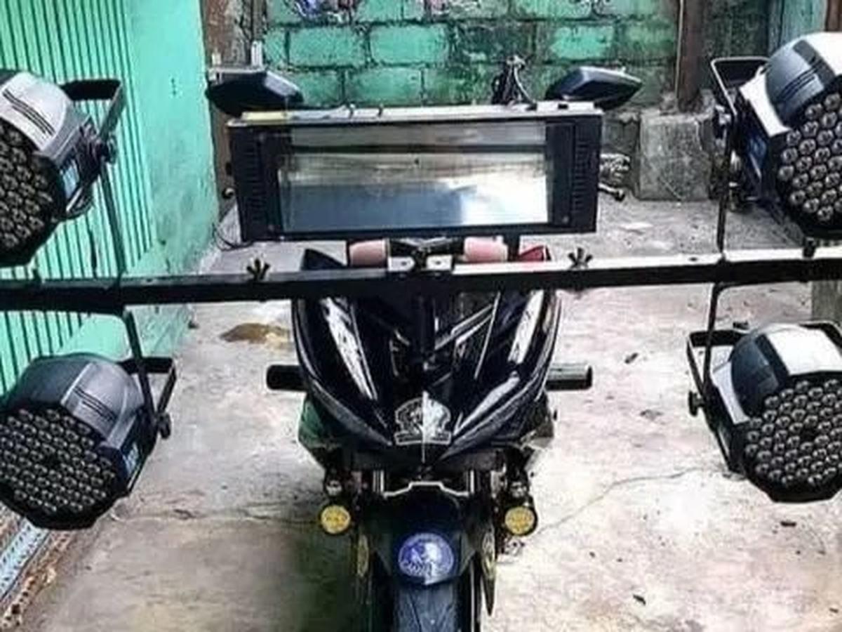 Menyinari Satu Desa