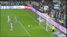 Juventus menang 2-0 atas Lazio dalam lanjutan pekan ke-31 di Juventus Arena, Minggu (19/4/2015) dini hari WIB.