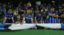 Fans Inter Milan menghadiri acara nonton bareng partai puncak Liga Champions antara Manchester City melawan Inter Milan yang diselenggarakan oleh Inter Club Indonesia (ICI) di Tenis Indoor Senayan, Jakarta, Sabtu (10/6/2023). (Bola.com/M Iqbal Ichsan)