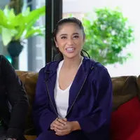 Dewi Perssik dan Angga Wijaya saat tampil di Seribu Kali Cinta The Series
