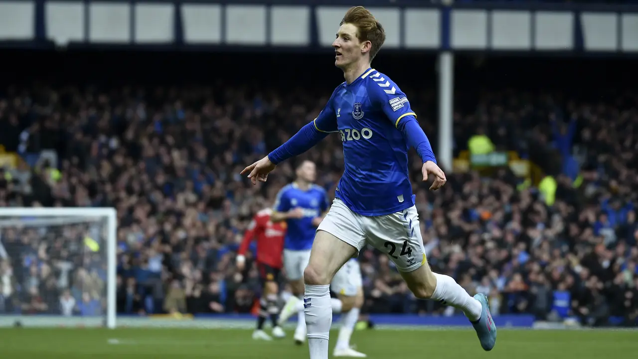 Foto: Berkat Harry Maguire, Everton Tumbangkan Manchester United dan Menjauh dari Zona Degradasi Liga Inggris