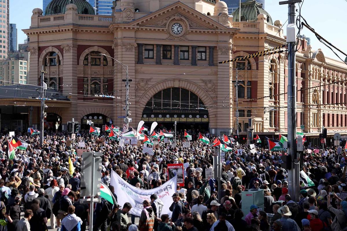 FOTO: Gelombang Protes Sambut Kedatangan Presiden Israel di Melbourne