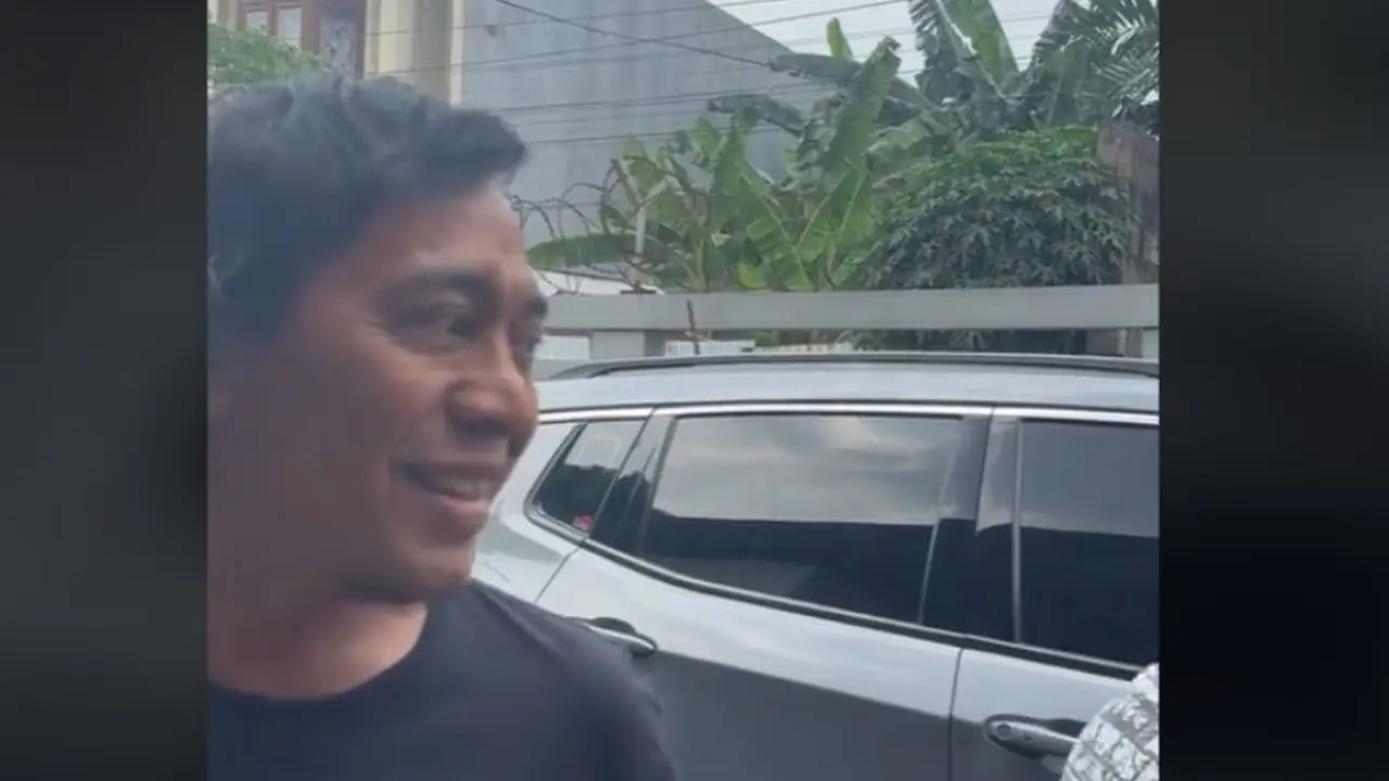 Jadi Anggota DPD dan Dipanggil Pak Dewan, Mobl Komeng Jadi Sorotan Warganet.