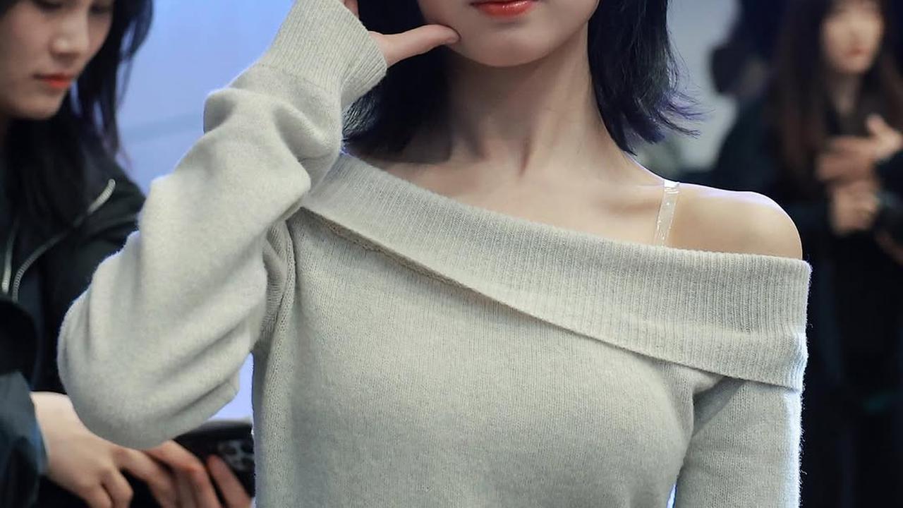 5 Potret Cantik Ahyeon BABYMONSTER dengan Rambut Pendek Terbaru, Bikin Klepek-Klepek
