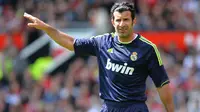 Legenda Real Madrid dan Barcelona Luis Figo Hadir dalam Kartu Koleksi Eksklusif di Jakarta Game On 2026