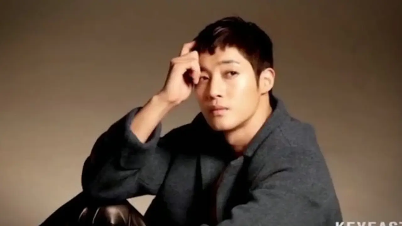 Kim Hyun Joong Ucapkan Selamat Tinggal Imej <i>Imut</i>