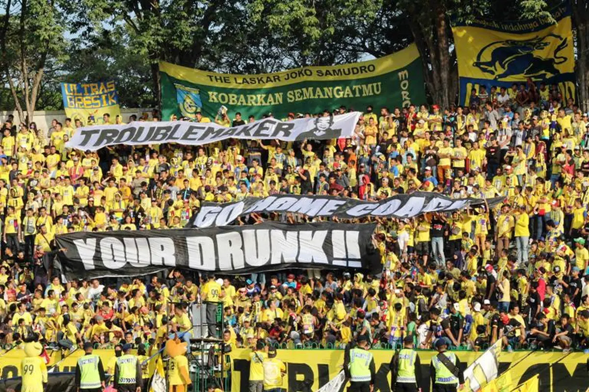 Ultras Mania