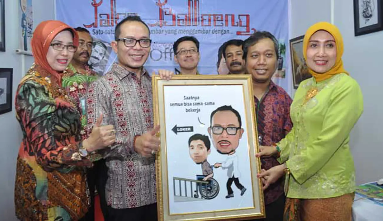 Untuk memberikan kesempatan kerja lebih luas kepada penyandang cacat pemerintah menggelar Job Fair Nasional ke-XIII dan Expo Disabilitas