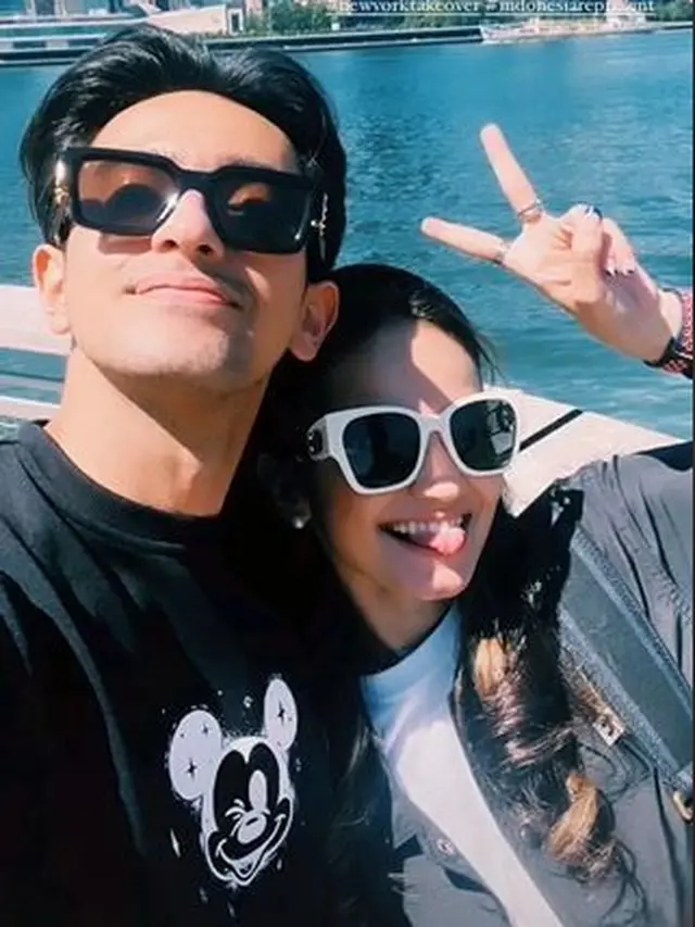 Dikabarkan Pacaran, Ini 6 Potret Kebersamaan Enzy Storia dan Omar Daniel